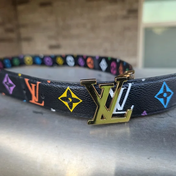 Louis Vuitton Black Belt with Gold Buckle - Picture 8 of 9